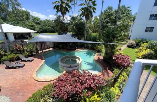 Wongaling Beach Apartment | 6 Ulysses -Spacious Beachfront Apartment