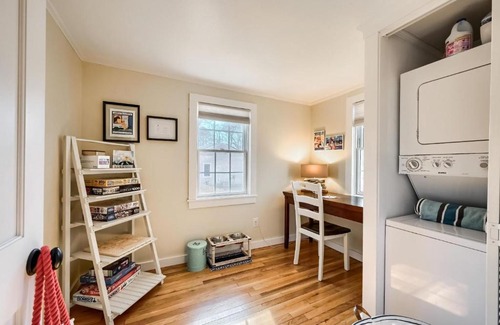 South Yarmouth House | 60 Lyman Lane South Yarmouth Cape Cod - - Turtle Cove Cottage