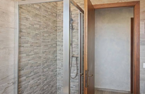 Rosolina Apartment | 60 sqm apartment with independent entrance