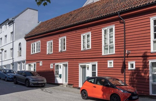 Bergenhus House | 600 m from Bryggen | Renovated apartment in a former rope factory