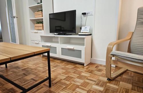Las Campas y San Claudio Apartment | 619A Moderno y acogedor apartamento