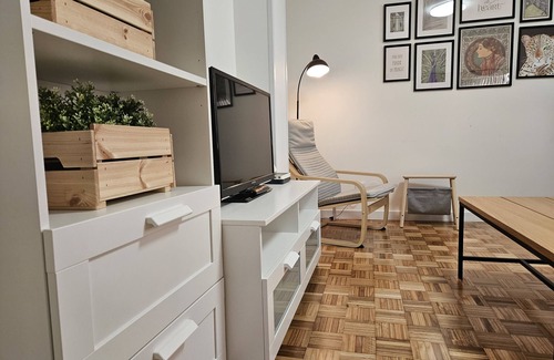 Las Campas y San Claudio Apartment | 619A Moderno y acogedor apartamento