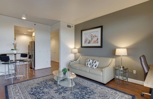 Pearl District Apartment | 69 m² Apartment ∙ 1 bedroom ∙ 4 guests