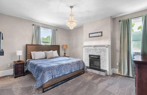 Mount Washington House | 6BDRM with Hot Tub Mt Wash