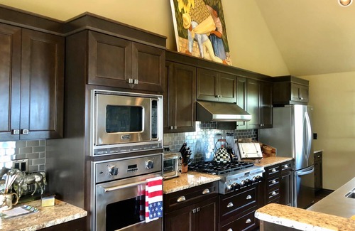 Somers Cabin | 7 Bedroom 9 Bed 5 Star 20 Acre Estate 7 Bathrooms, Remarkable Lake Views,Privacy