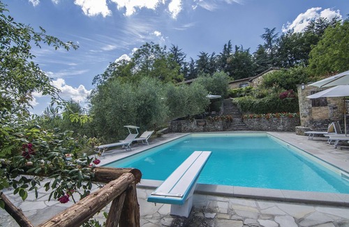 Borgo San Lorenzo House | 7 bedroom accommodation in Borgo San Lorenzo FI