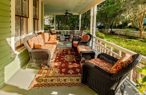 Gainesville House | 7 BR/7 BA, Huge Porches, Perfect for an Event