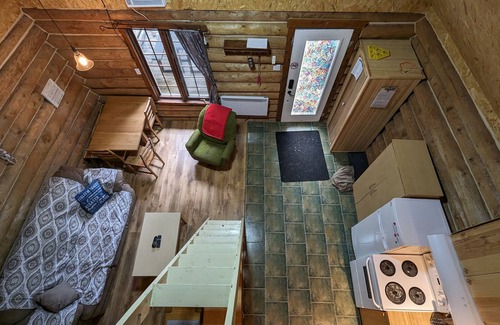 Riviere-Rouge Ski Chalet | 7- Forfait domaine privé de 50 acres en forêt au bord de la rivière rouge