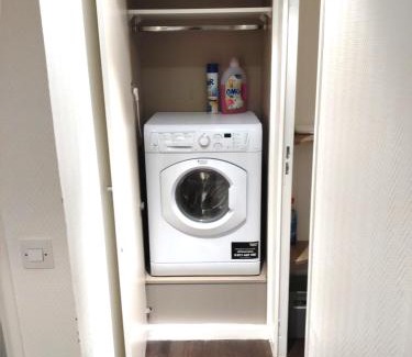 Gambetta Apartment | 7 min walk Metro, ApartHotel, La Défense