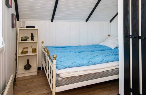 Skødshoved Strand House | 7 person holiday home in Knebel