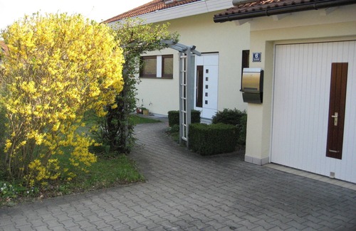 Rosshaupten Apartment | 72 sqm FEWO f. 2-5 Pers. King Card Partner, spa, ski lift/trail at home
