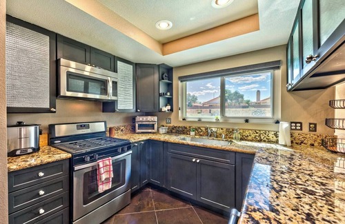 Spring Valley House | 777rentals - 6 BEDS, Pool, Hot Tub, Gym,Office+