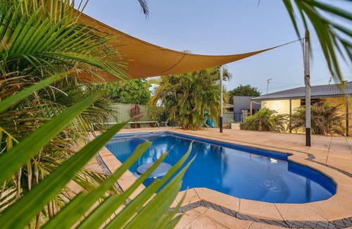 Exmouth House | 79 Nimitz Street - Pool and Pet Friendly