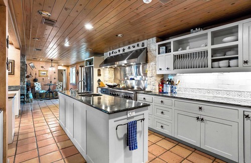 Paleface Lake Country Estates House | 7br Home w/Pool - Perfect for Family Reunions