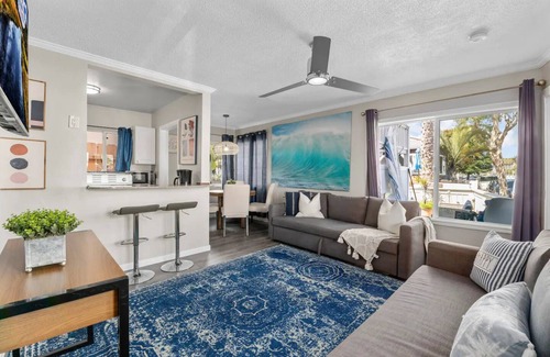 Mission Beach Apartment | 7BR Massive Beach Retreat Sleeps 26 Steps to Ocean