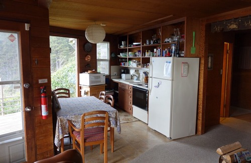 Arch Cape House | '7c's' Private Oceanfront Cabin near Hug Point, Arch Cape and Cannon Beach