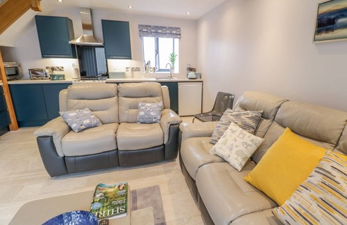 Caersws Cottage | 7evern @ Porth Farm