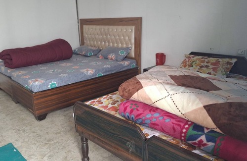 Narainkoti Hotel | 8-bedroom hotel in brilliant Phata Near Helipad Jamu