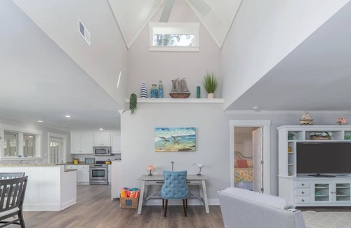 Heritage Woods House | 8 Deer Run Lane - Sea Pines Beach and Golf