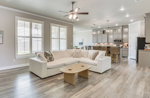 Lubbock House | 8 Mi to Texas Tech: Spacious Lubbock Home