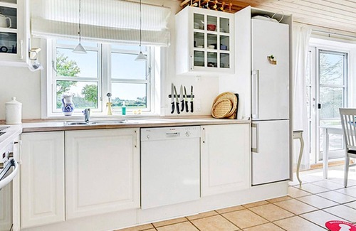 Østerskov House | 8 person holiday home in Humble