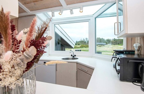 Grønhøj House | 8 person holiday home in Løkken