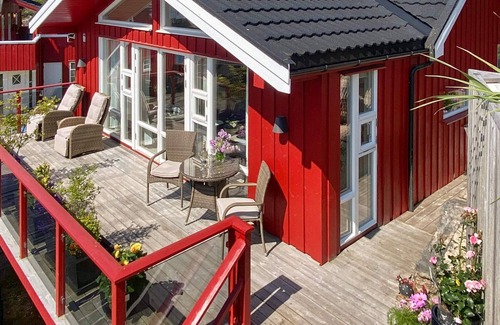 Averoy Municipality House | 8 person holiday home in averøy-By Traum