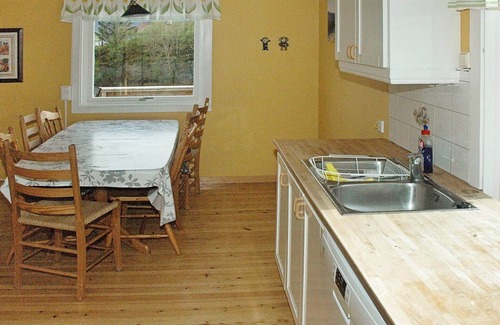 Hyllestad House | 8 person holiday home in Sørbøvåg