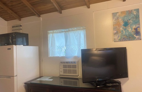 Bass River Cabin | 8-Studio Cabin w Kitchen, Enclosed Porch, Bathroom, Sleep2, Beautiful Space,Pool