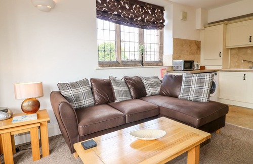 Matlock Apartment | 8 TAWNEY HOUSE in Matlock
