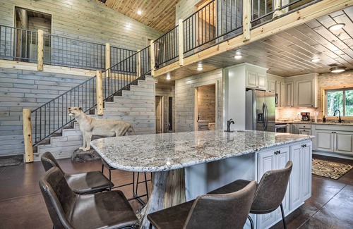 Au Gres Township Cabin | 800-Acre Au Gres Oasis: 2 Ponds + ATV Trails!