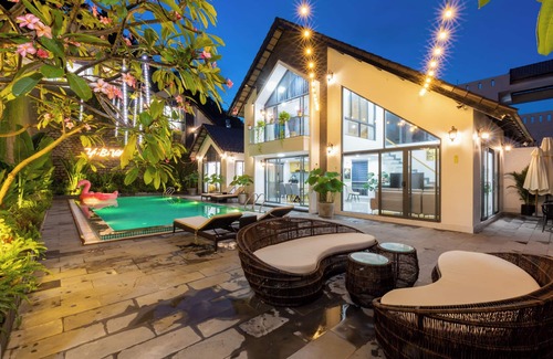 Vung Tau Villa | 800m2 mountain view villa, 300m walk to the Back Beach of VungTau city, VietNam.