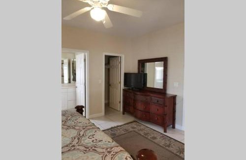 Naples Park House | 823 104th ave. N. Naples