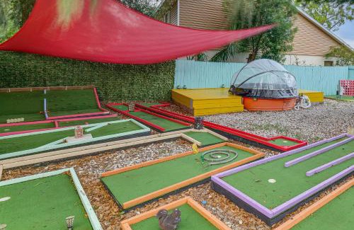 Jan Phyl Village House | 9 Mi to Legoland Family Gem with Games Galore!