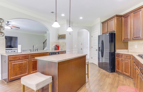 Fayetteville House | 9 Mi to Trilith Studios: Gem in Fayetteville!