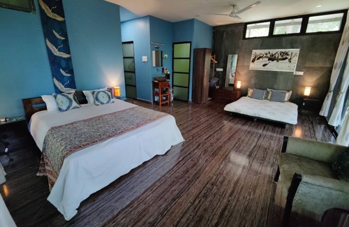 Khalapur Other | 90 min. from Bandra, Stylish Eco-Villa in orchard w. amazing poolscape