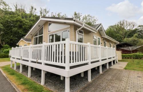Amroth House | 95 The Haven