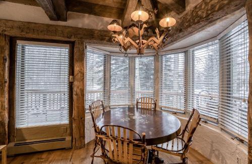 Vail House | 998 Ptarmigan Road