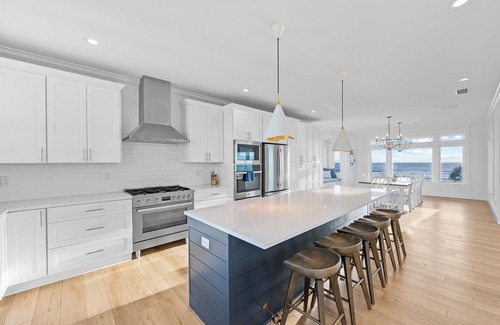 Crescent Beach House | 9BR OCEANFRONT ESTATE! SWEEPING VIEWS, VERY LARGE POOL/YARD, COMPLETE GAME ROOM!