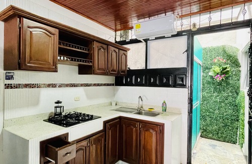 San Jose del Guaviare House | ¡A 2 Cuadras del Aeropuerto y Cerca de Todo! Casa Familiar, Limpia y Tranquila