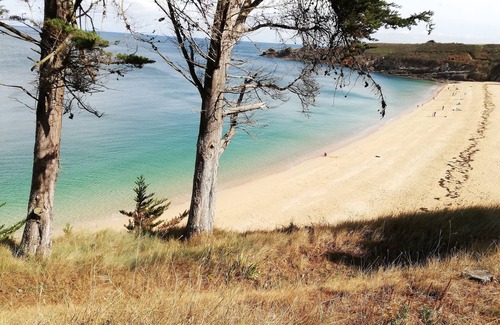 Saint-Coulomb House | A 4 kms des Plages, Maison 4 Chambres Avec Grand Jardin