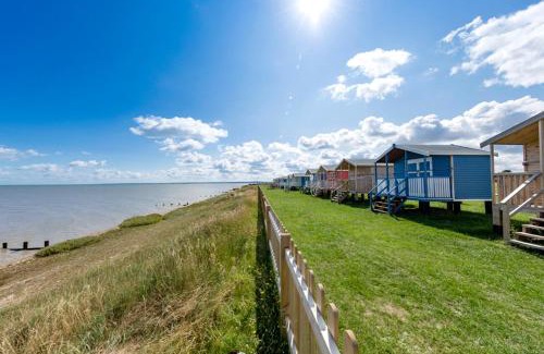 Leysdown-on-Sea Resort | A&A Caravan Holidays