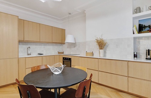 6th Arrondissement Apartment | A Beautiful 2-BR/1BA in Saint Germain des Près