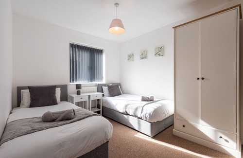 Derby House | A beautiful and spacious place to work or rest