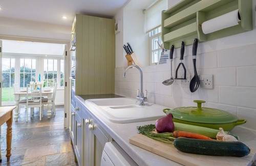 Saint Erth Praze Cottage | A beautiful, dog-friendly holiday home with magnificent views of two coastlines