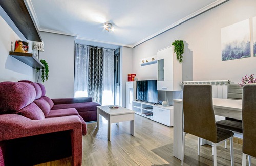 Aviles Apartment | A beautiful vacation not far from the sea awaits you in this vacation apartment.