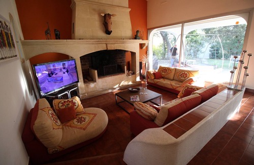 Bellegarde Villa | A Boissières, Gard, beautiful holiday home, pool, pets allowed