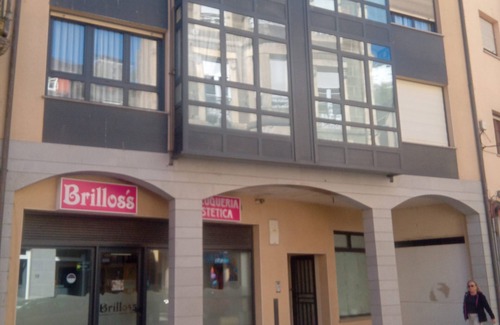 Luarca Apartment | A Bruxo Fonte. Sleeps 8, 2 bathrooms. Full Equipe Reg VUT38509As