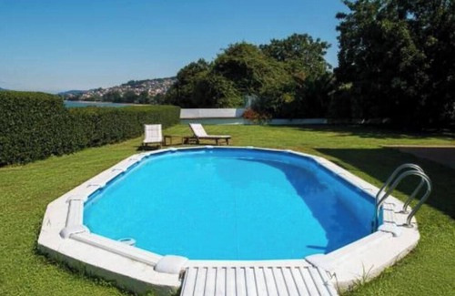 Redondela Apartment | A Casa da Praia - duplex (on the beach, ria de vigo at 600m. camino santiago)