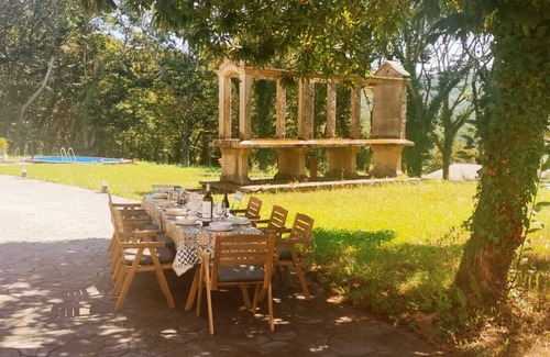 Oroso House | A Casa do Souto - Renovated traditional house with pool and private forest